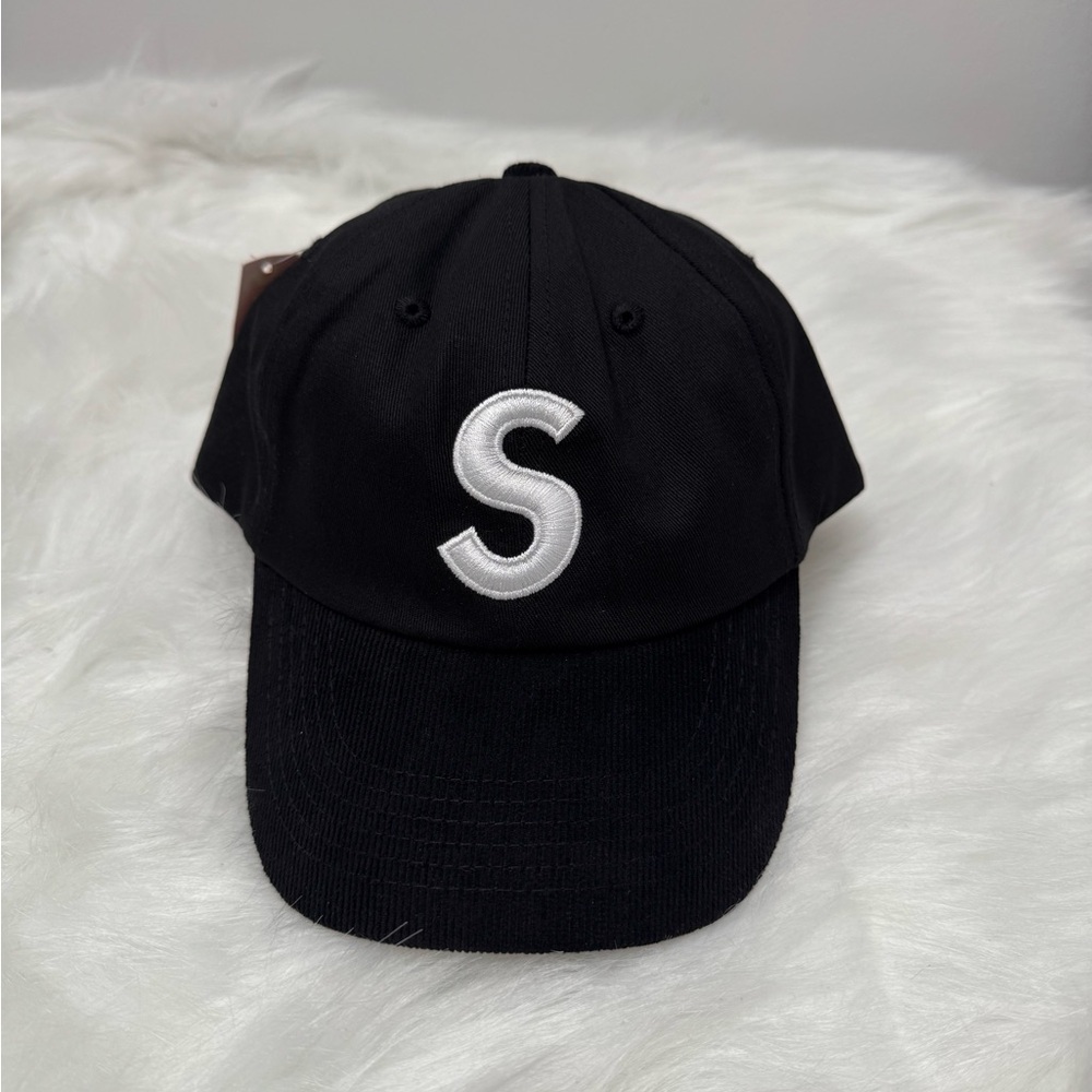 Supreme Black Cap Leather Strap